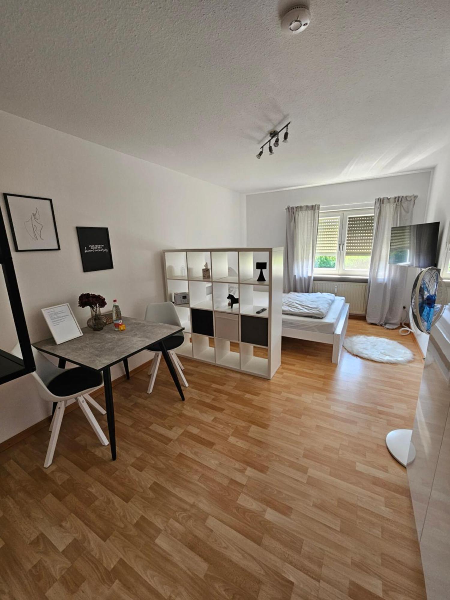 וירצבורג Charmante 1 Zimmerwohnung Mit Stellplatz מראה חיצוני תמונה